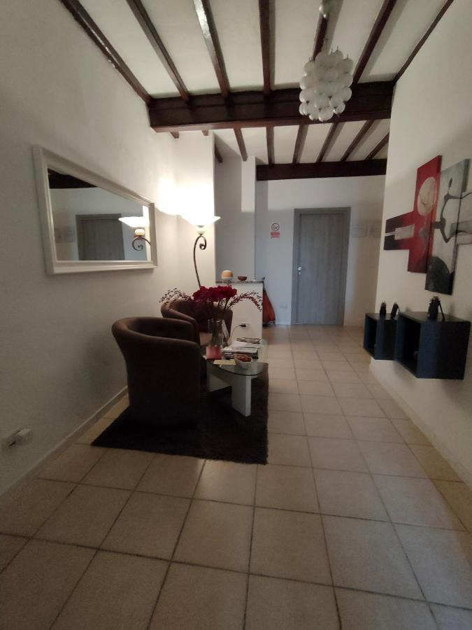 B&B Pierilu' Grosseto Bagian luar foto