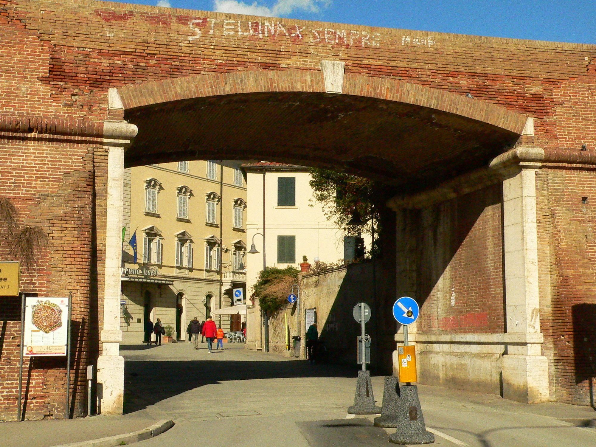 B&B Pierilu' Grosseto Bagian luar foto